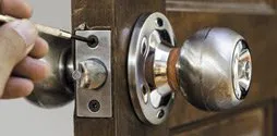 Amber Locksmith Store Albuquerque, NM 505-634-5445 - Emergency-unlock
