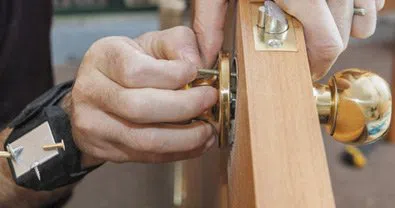 Amber Locksmith Store Albuquerque, NM 505-634-5445 - Install-new-lock